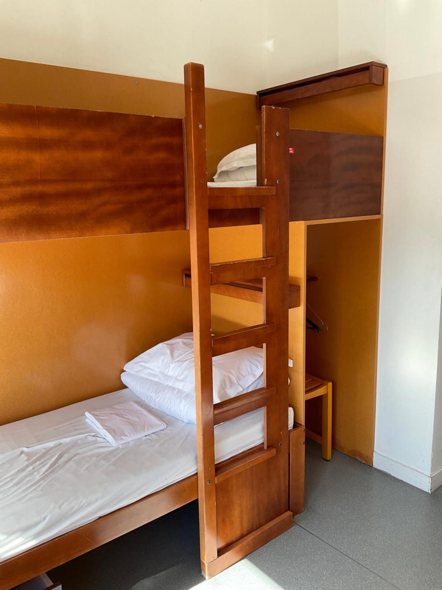 Auberge De Jeunesse Hi קאנקל מראה חיצוני תמונה