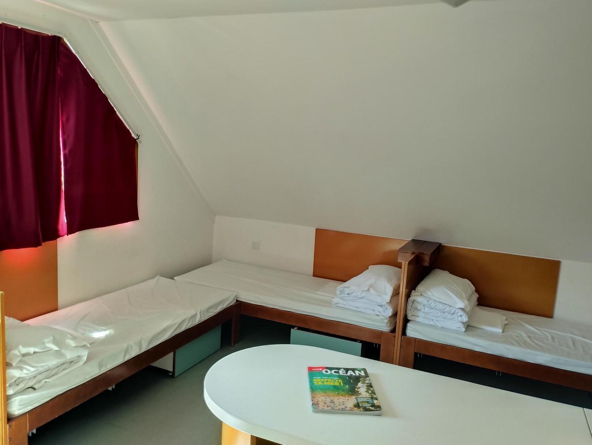 Auberge De Jeunesse Hi קאנקל מראה חיצוני תמונה